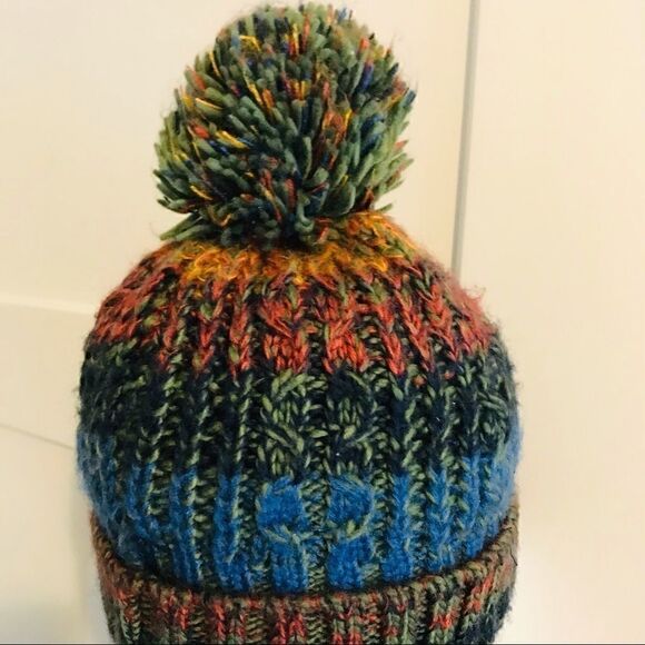Children’s Place Beanie    - Picture 1 of 7